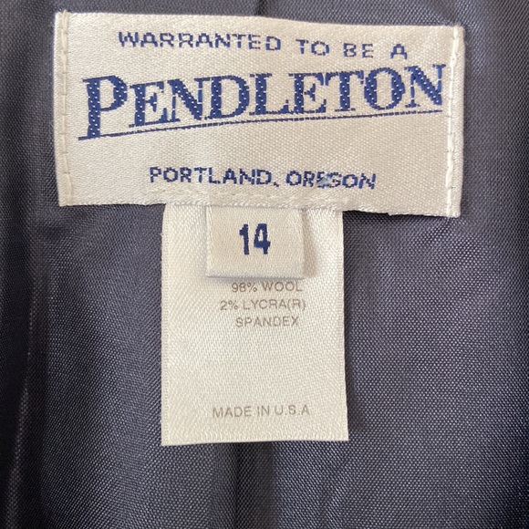 Pendleton navy blue, academia wool blazer. Size 14 - Picture 3 of 7